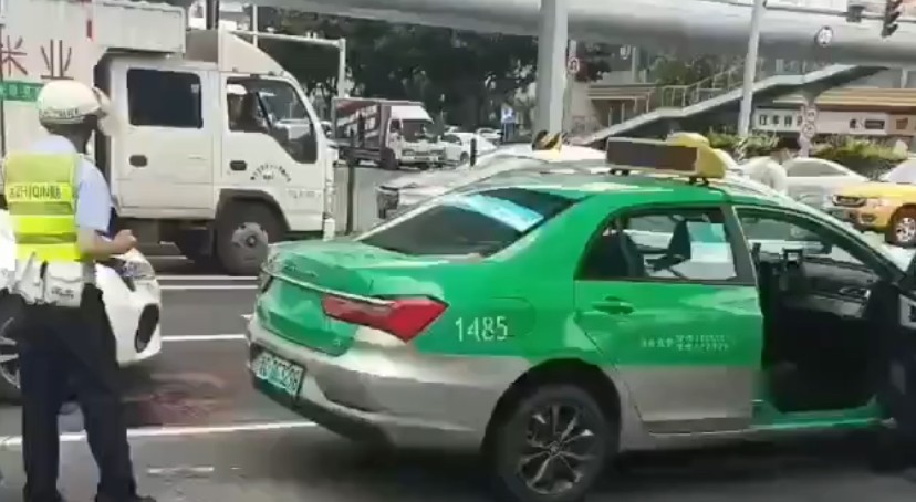 珠海出租车司机遇袭事件：社会安全的警钟